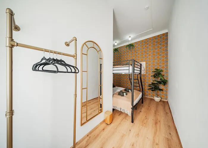 Hostel Bloom By Home1